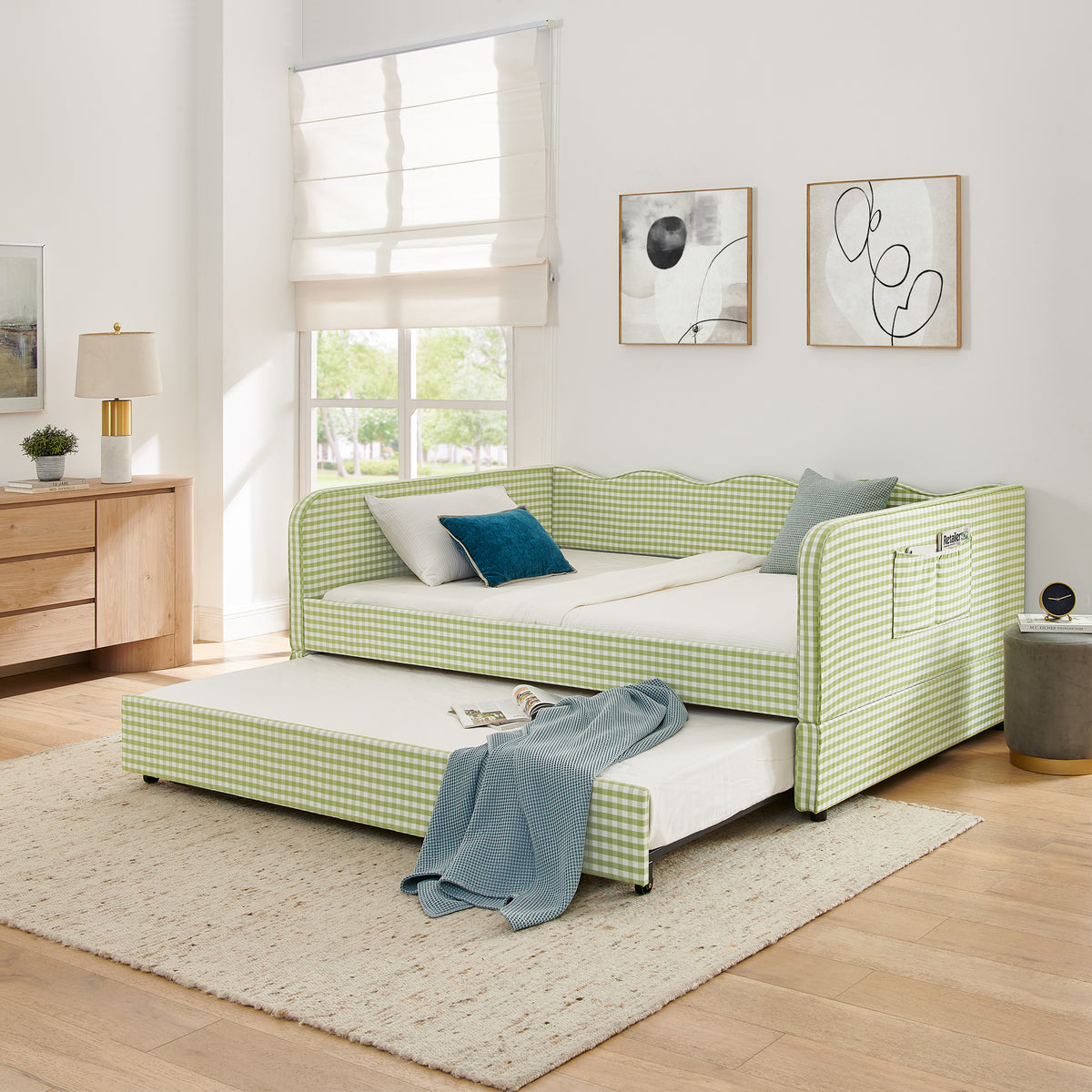 Full‑Size Daybed, Gingham Upholstered 3‑in‑1 Versatile Convertible Sofa Bed with Pull‑Out Trundle & Side Storage Pockets, Ideal for Multiple Room Layouts and Small‑Space Living-Green