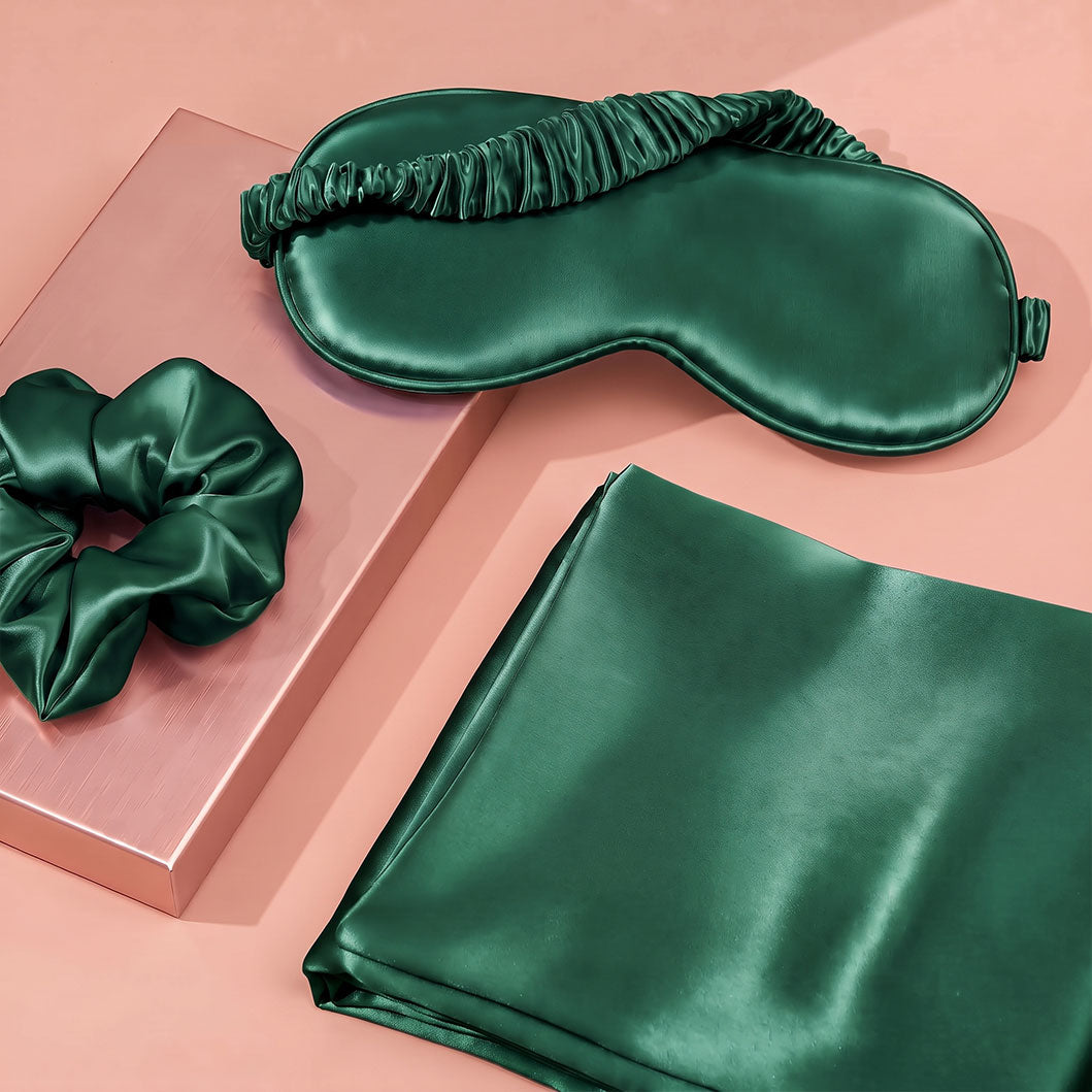 Audreamy Silky Satin Sleep Gift Set